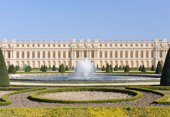 Book Taxi Versailles